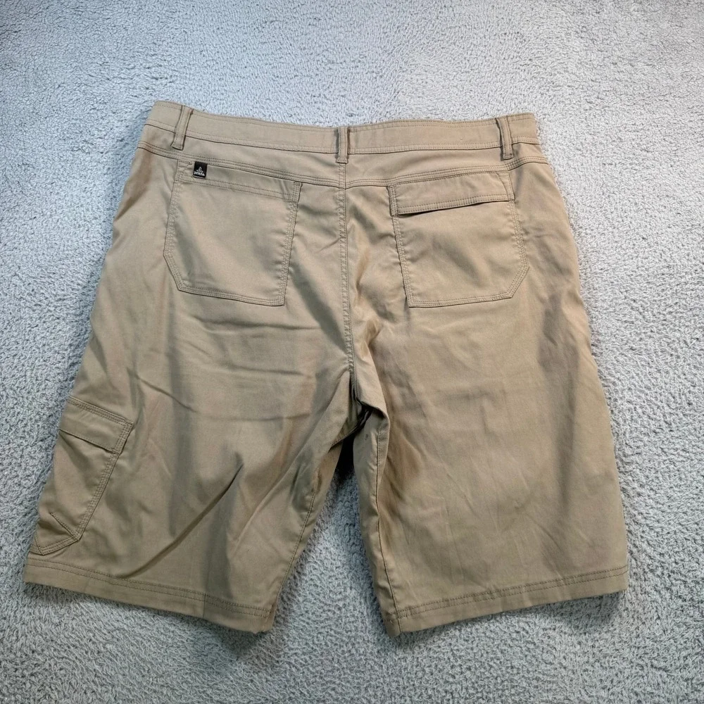 Prana Zion Cargo Shorts Mens 40W x 12L Khaki Tan Stretch Hiking Outdoor 10898